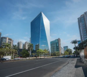Edifícios corporativos na Avenida Faria Lima, em São Paulo